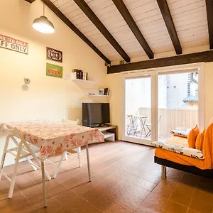 Appartamento Ca' Di Leo, Private Terrace In Historical Center