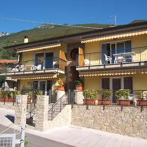 Mary Apartment Brenzone sul Garda